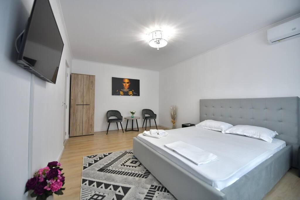 Luxury Studio / M Romancierilor 布加勒斯特 外观 照片